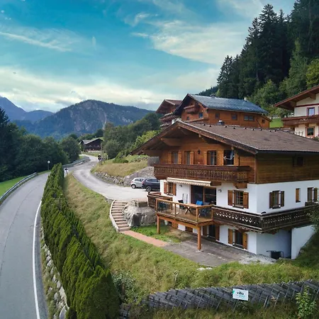 Bella Vista S Domek alpejski Wald im Pinzgau